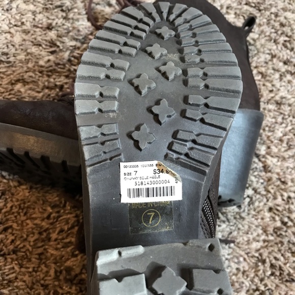 Soda chunky sole heel ankle boots - Picture 14 of 16